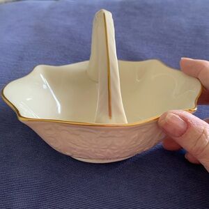 Lenox San Souci candy bowl with 24 k gold trim.